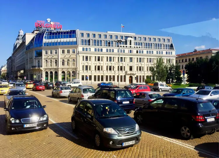 索菲亚锁定出线资格，欧洲之行告捷